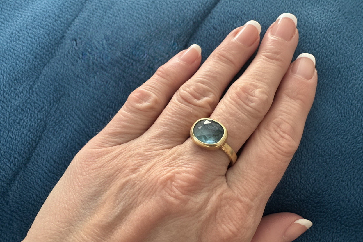 Aurora Ring London Blue Topaz