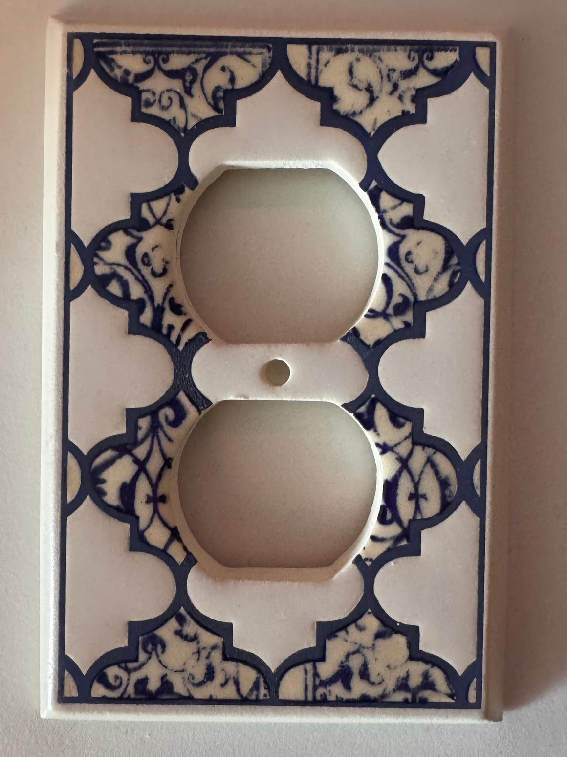 Quatrefoil Blue Switch Plate