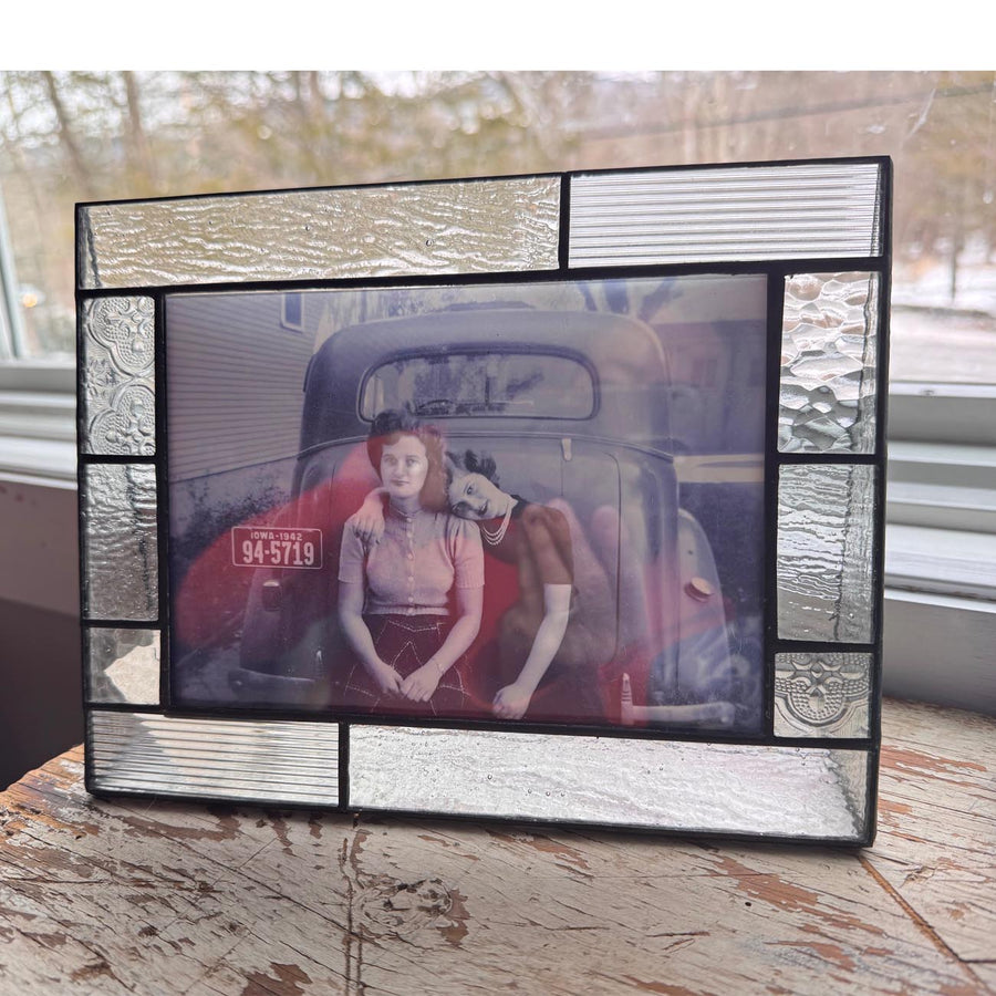 Clear Textured Horizontal 5x7 Frame